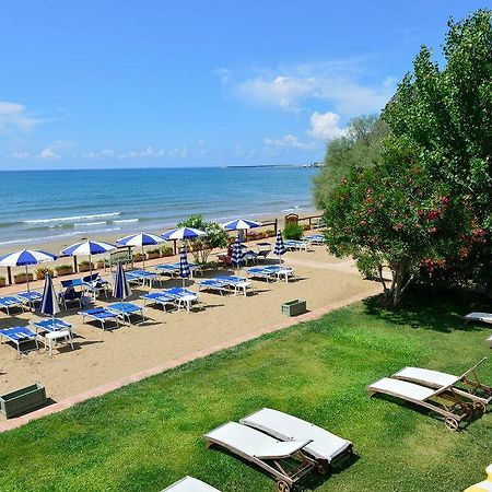 Hotel Acquasanta Терачина Екстериор снимка