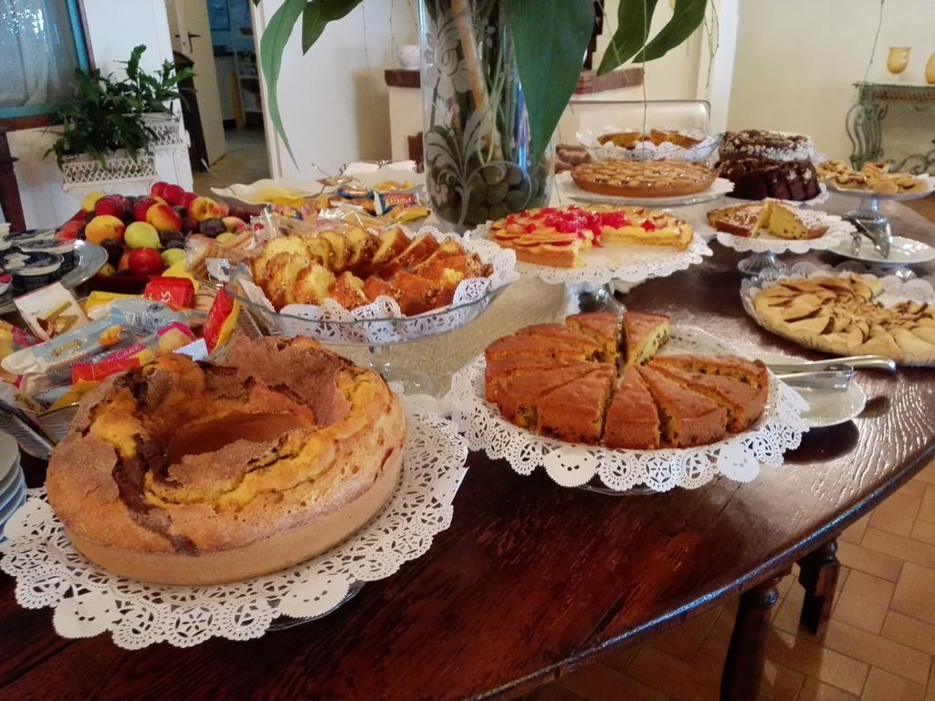 Hotel Acquasanta Терачина Екстериор снимка
