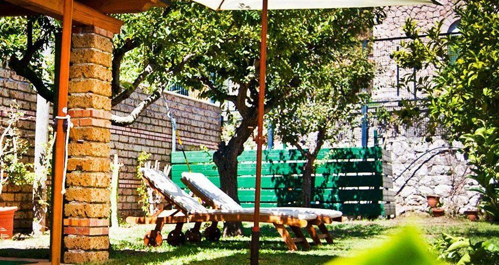 Hotel Acquasanta Терачина Екстериор снимка
