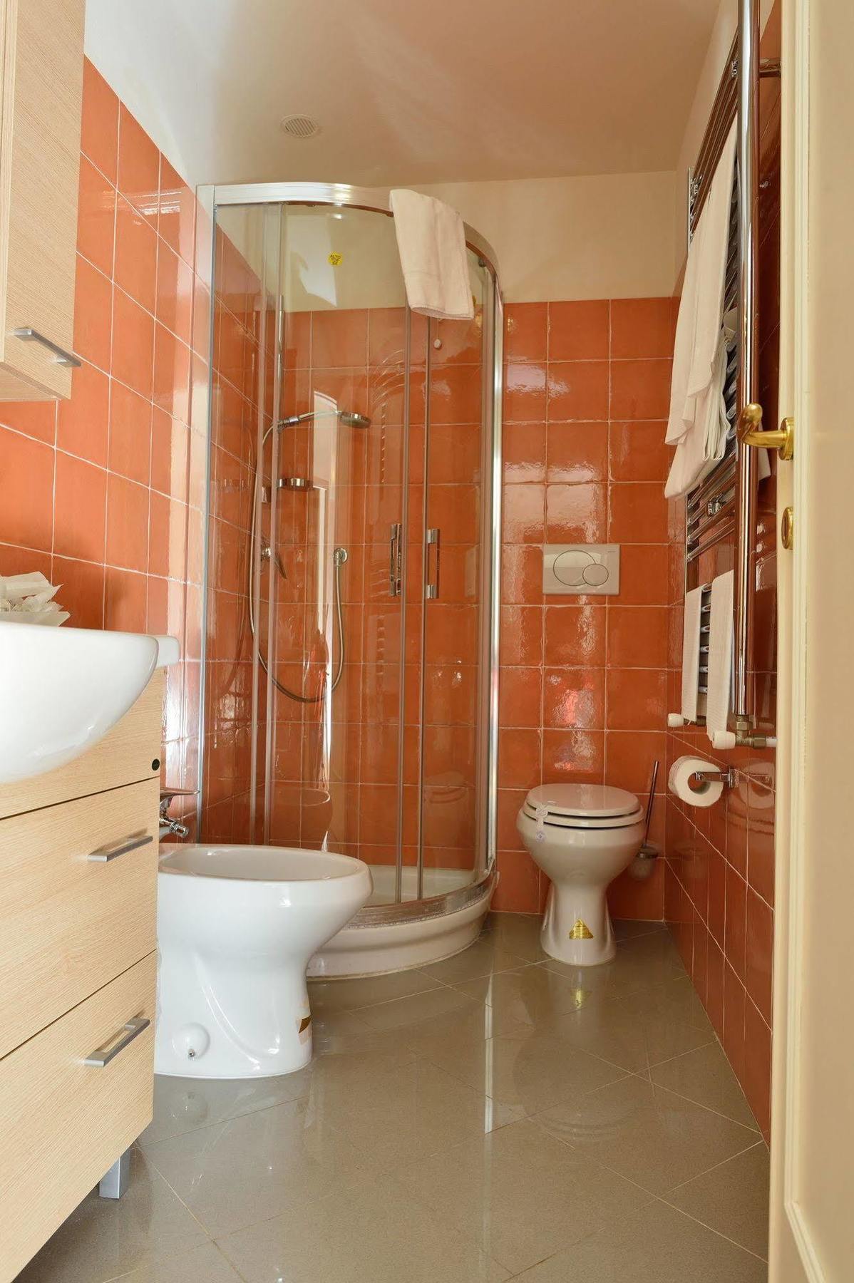 Hotel Acquasanta Терачина Екстериор снимка